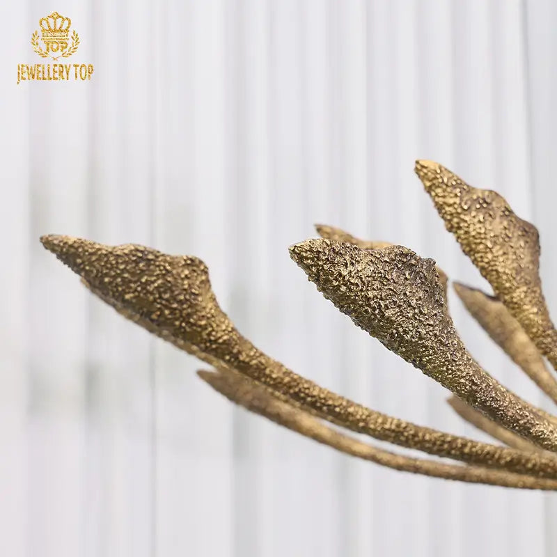 artemis-moon-shadow-oxidized-brass-arm-taper-light-effect