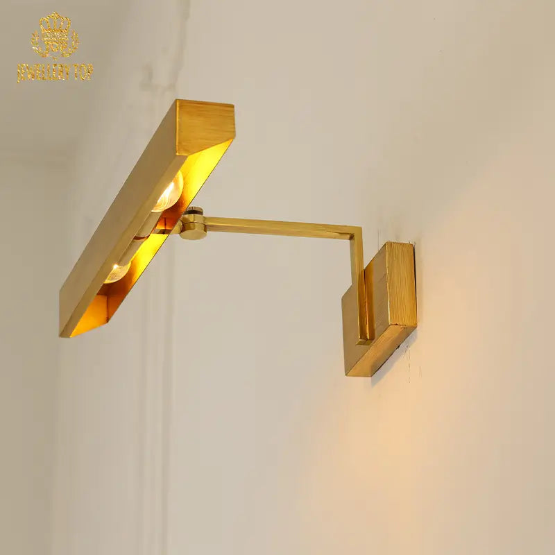 Vintage-inspired picture light with geometric backplate
