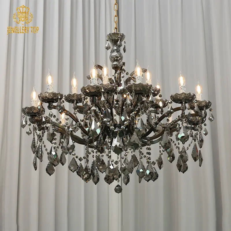 lobkowitz-palace-taper-reflection-ribbed-glass-candle-glow