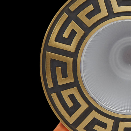 Flight de latón clásico