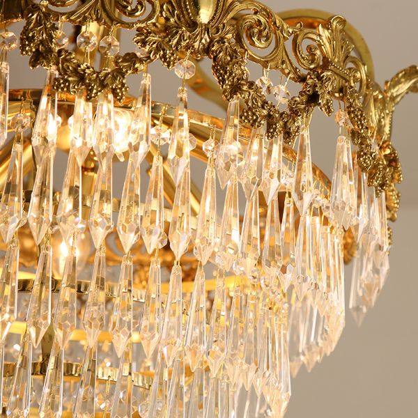 Detailed brass craftsmanship on the Victorian Elysium Pendant Lamp