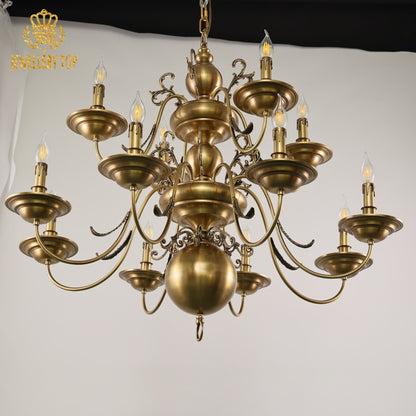 Hydra’s Luminance Georgian Chandelier
